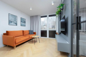 Grzybowska Modern Apartment in the Center of Warsaw by Noclegi Renters